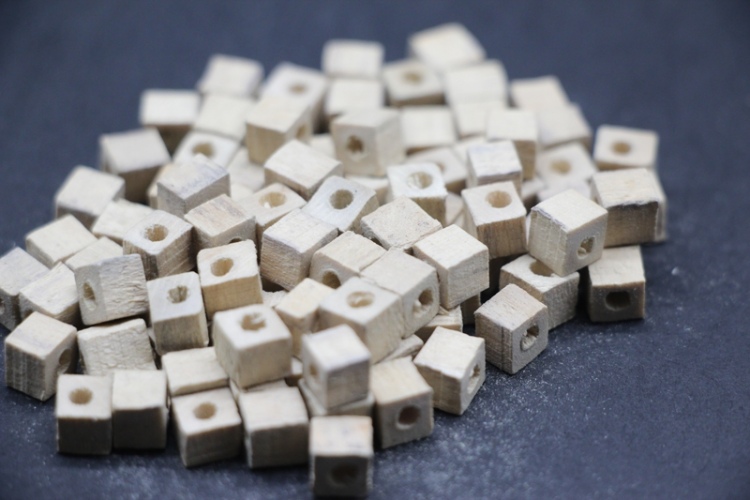 6MM KARE HAM BONCUK